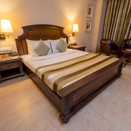 Hotel Le Cypress Bareilly Luaran gambar